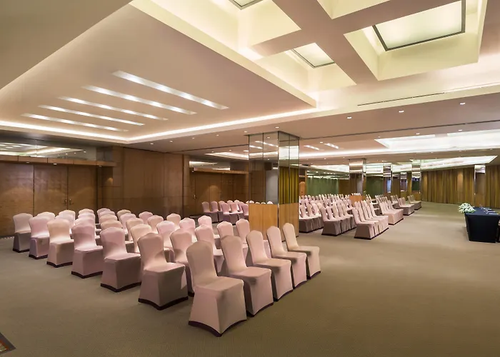 Royal Orchid Sheraton Riverside à Hotel
