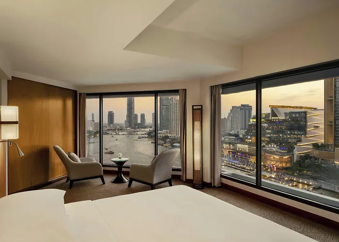 Hotel Royal Orchid Sheraton Riverside